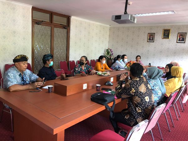 Rapat Sosialisasi Penerbitan KK dan Penerbitan Akun dengan KUA