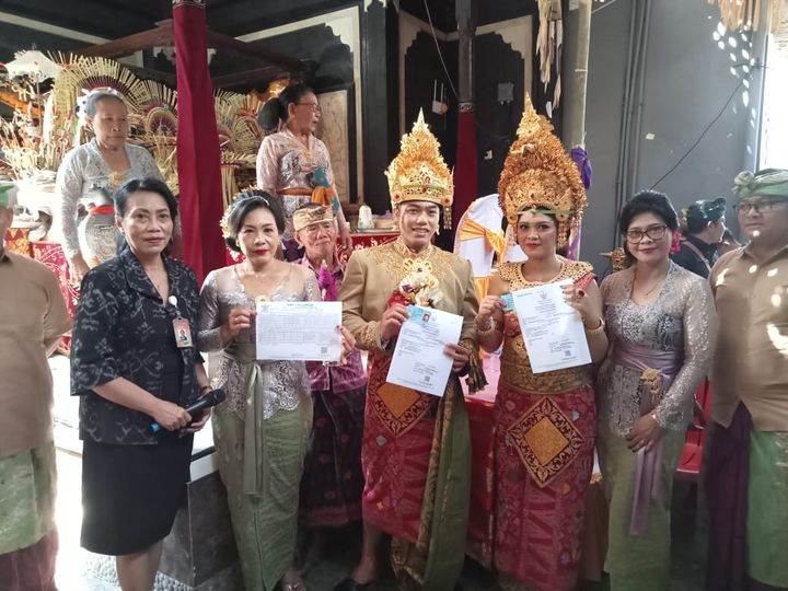 Pencatatan Perkawinan Langsung jadi di Desa Padangsambian