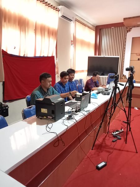 Kegiatan Perekaman KTP-el siswa dan siswi di SMAN 4 Denpasar