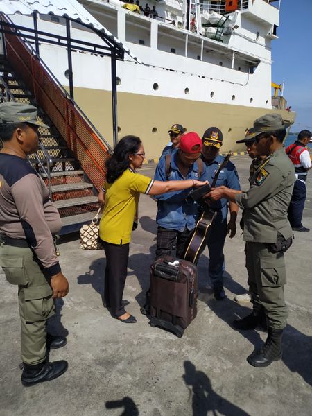 Ciptakan Tertib Administrasi Kependudukan, Disdukcapil Kota Denpasar Gelar Pendataan Penduduk Non Permanen di Pelabuhan Benoa