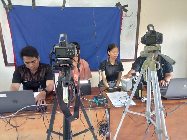 Jemput Bola Perekaman KTP-el di SMA Dharma Praja