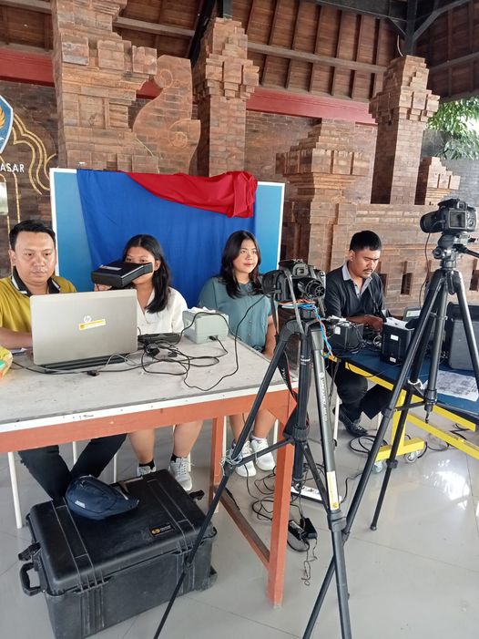 Jemput Bola Perekaman KTPel di SMAN 6 Denpasar