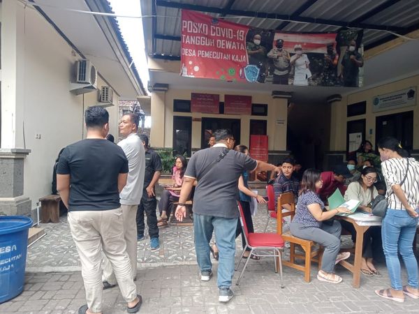 Pelayanan Jemput Bola Adminduk dengan Sistem Pelayanan Langsung Jadi (PELANGI) Desa Pemecutan Kaja