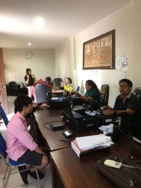 Pelayanan Langsung Jadi di Kantor Desa Padang Sambian Kaja