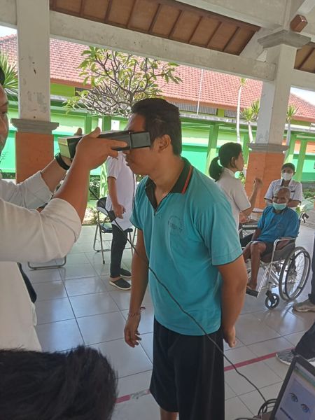 Kegiatan Jemput Bola Perekaman dan Cetak KTP-el bagi penyandang ODGJ di RS Jiwa Bangli