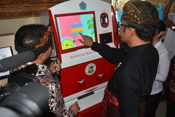 Pertama Di Bali, DKPS Denpasar Luncurkan Anjungan Dukcapil Mandiri