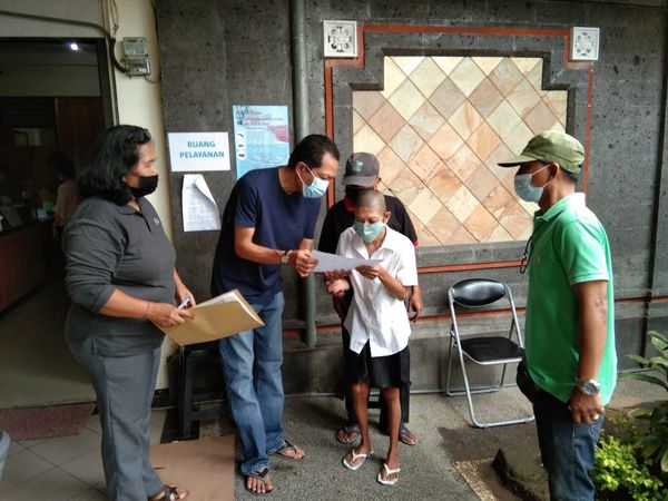 Pelayanan Jemput Bola Kelurahan Dauh Puri 