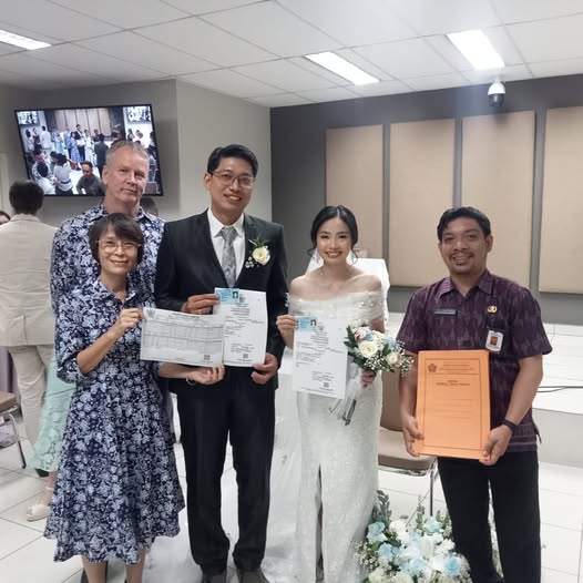 Pencatatan Perkawinan Langsung Jadi di Balai Kerajaan Saksi-Saksi Yehuwa Renon